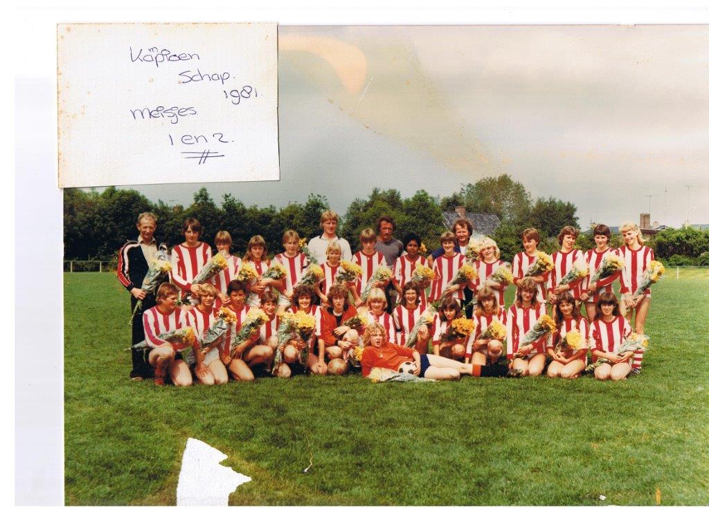 foto-kampioenschap-1981-meisjes-1-en-2